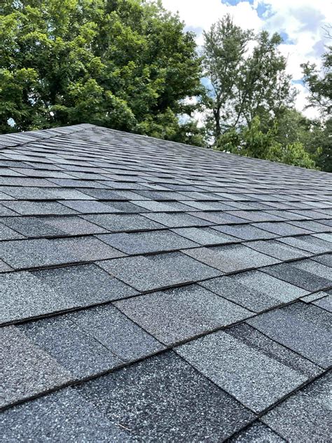 Shingle Magic: The Ultimate Solution for Roof Repair? Ratings and Reviews Unveiled